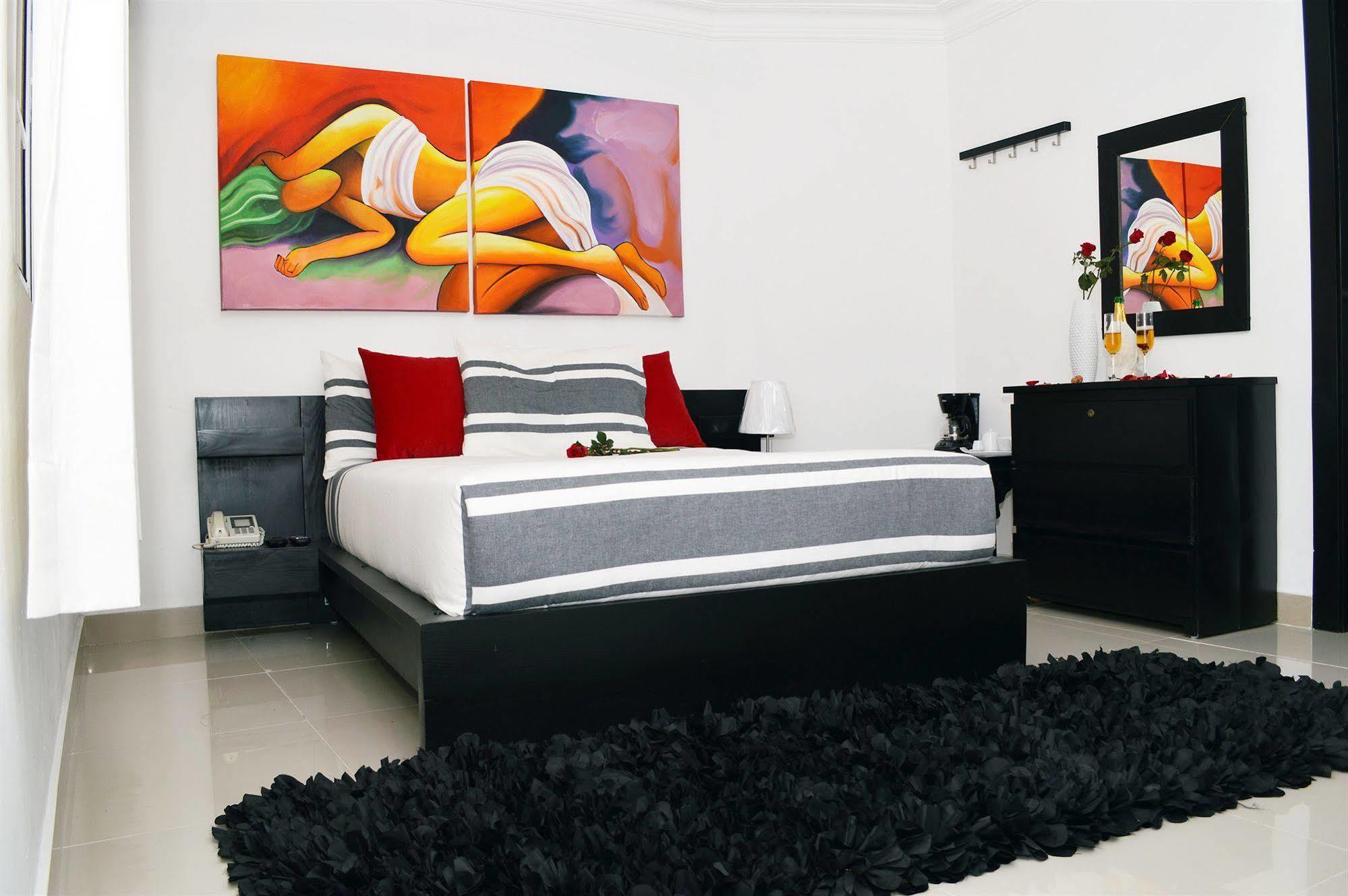 Hotel Merey Santo Domingo Exteriér fotografie